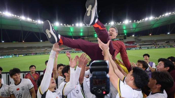 开云体育-新民场外音｜关尹：U23国足只会踢丑陋足球？赢球才永远是球场的第一法则